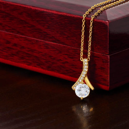 All Females ~ Alluring Beauty Necklace  [NO MESSAGE CARD]